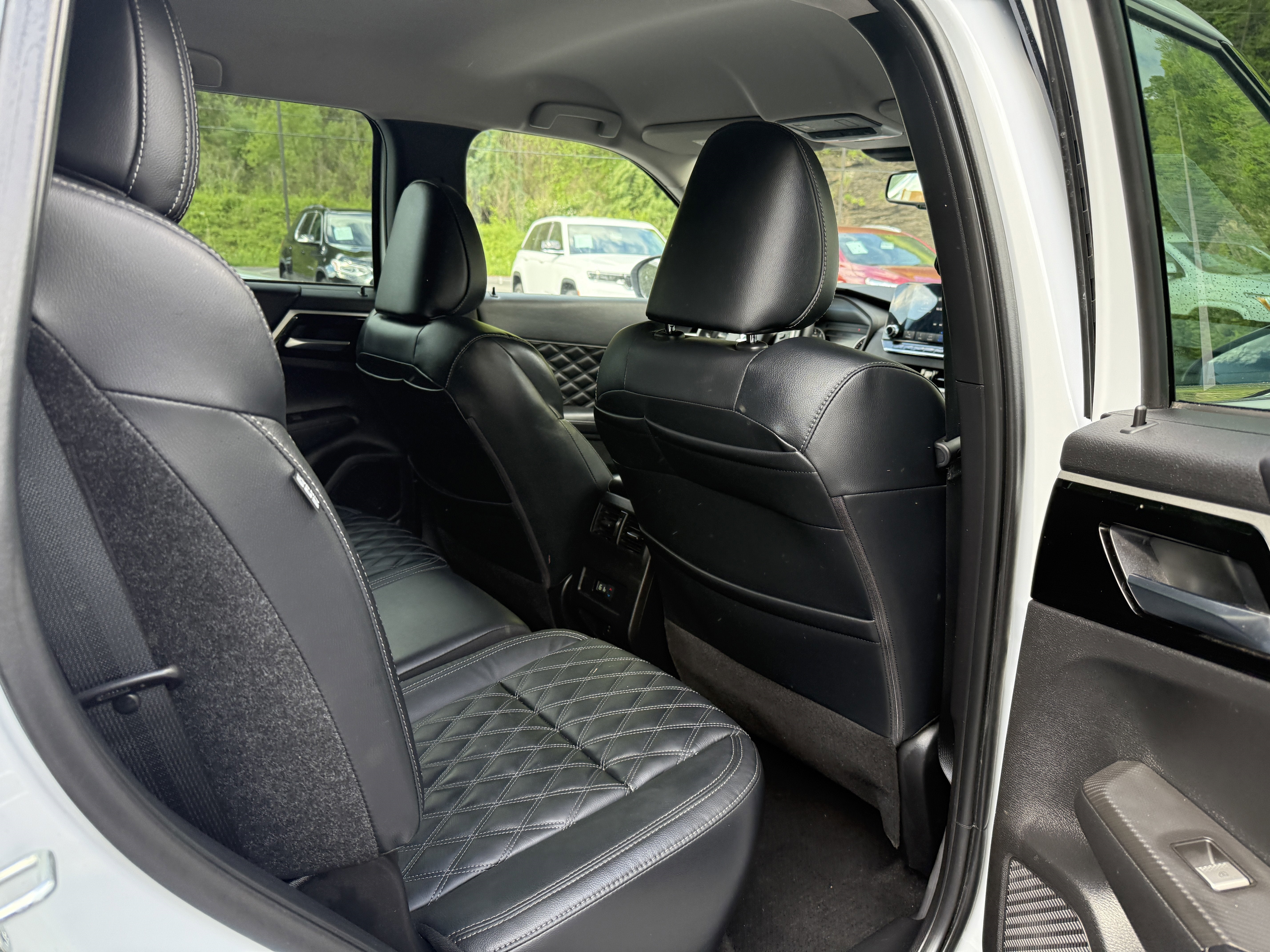 2022 Mitsubishi Outlander SEL