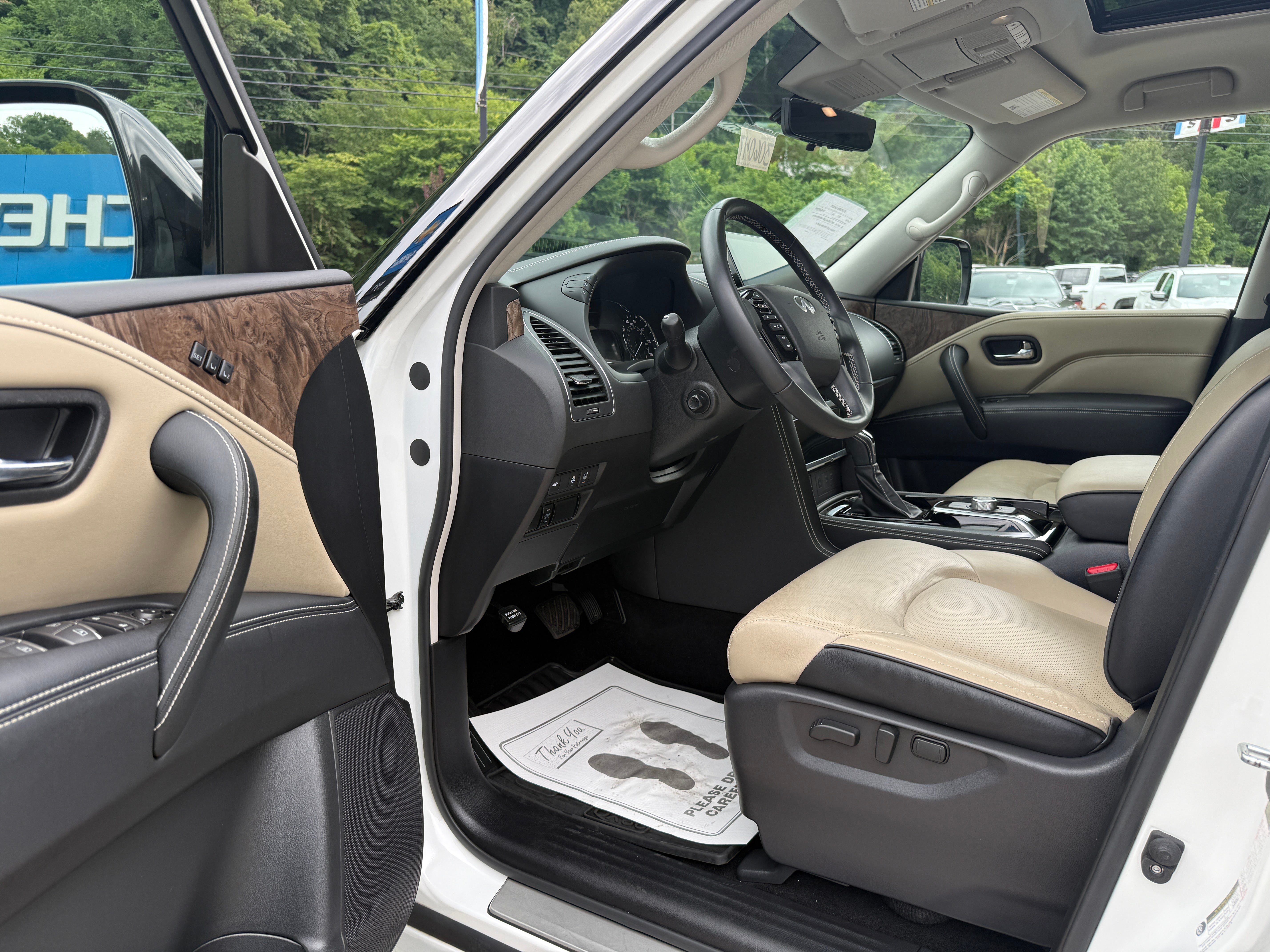 2023 INFINITI QX80 PREMIUM SELECT