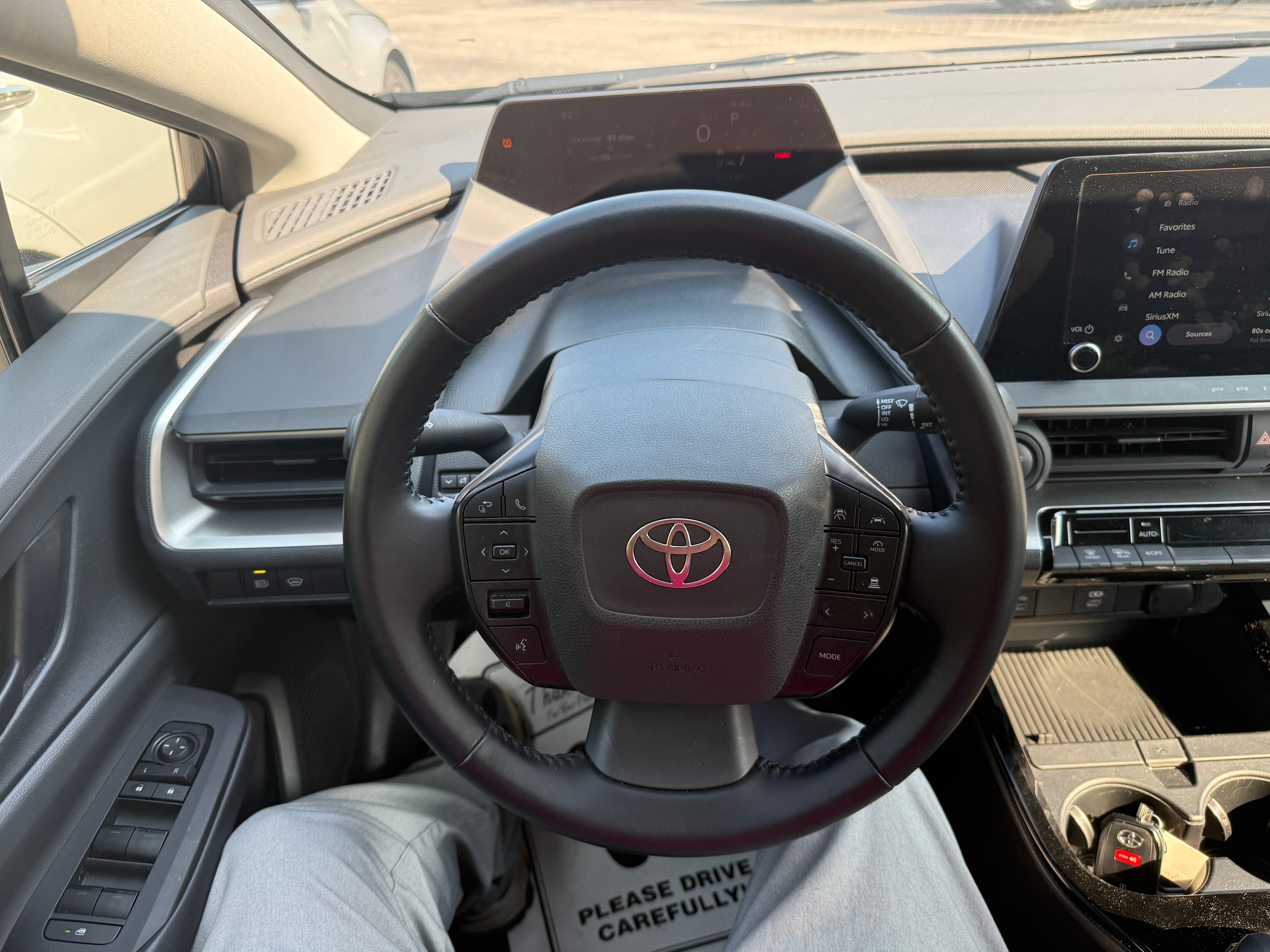 2025 Toyota Prius LE