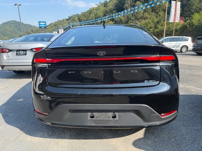 2025 Toyota Prius LE