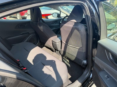 2025 Toyota Prius LE