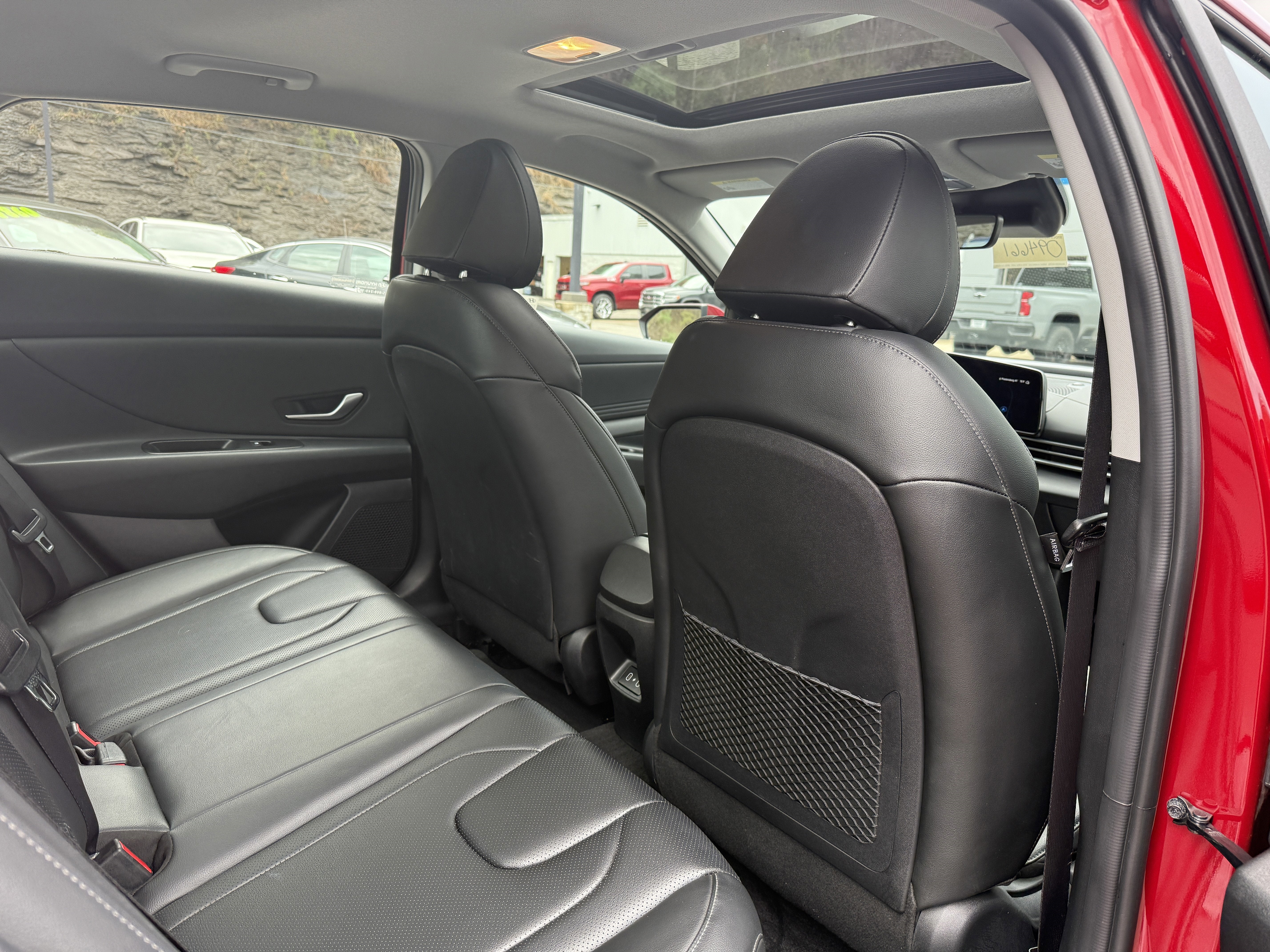 2024 Hyundai Elantra Hybrid Limited