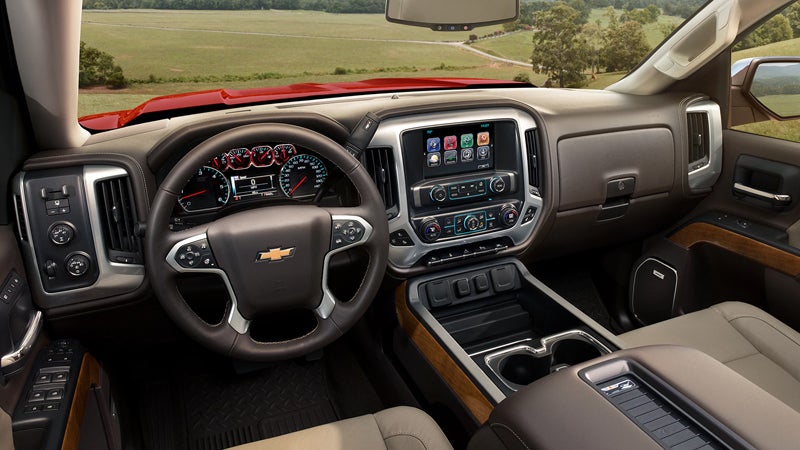 Chevrolet Silverado interior